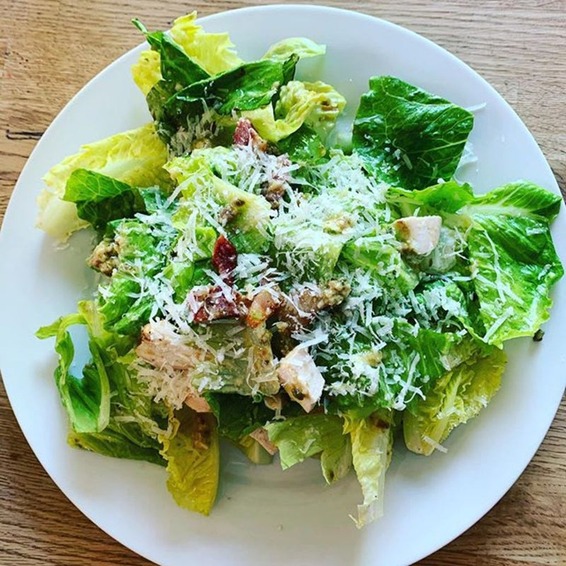 EGGLESS Caesar Salad